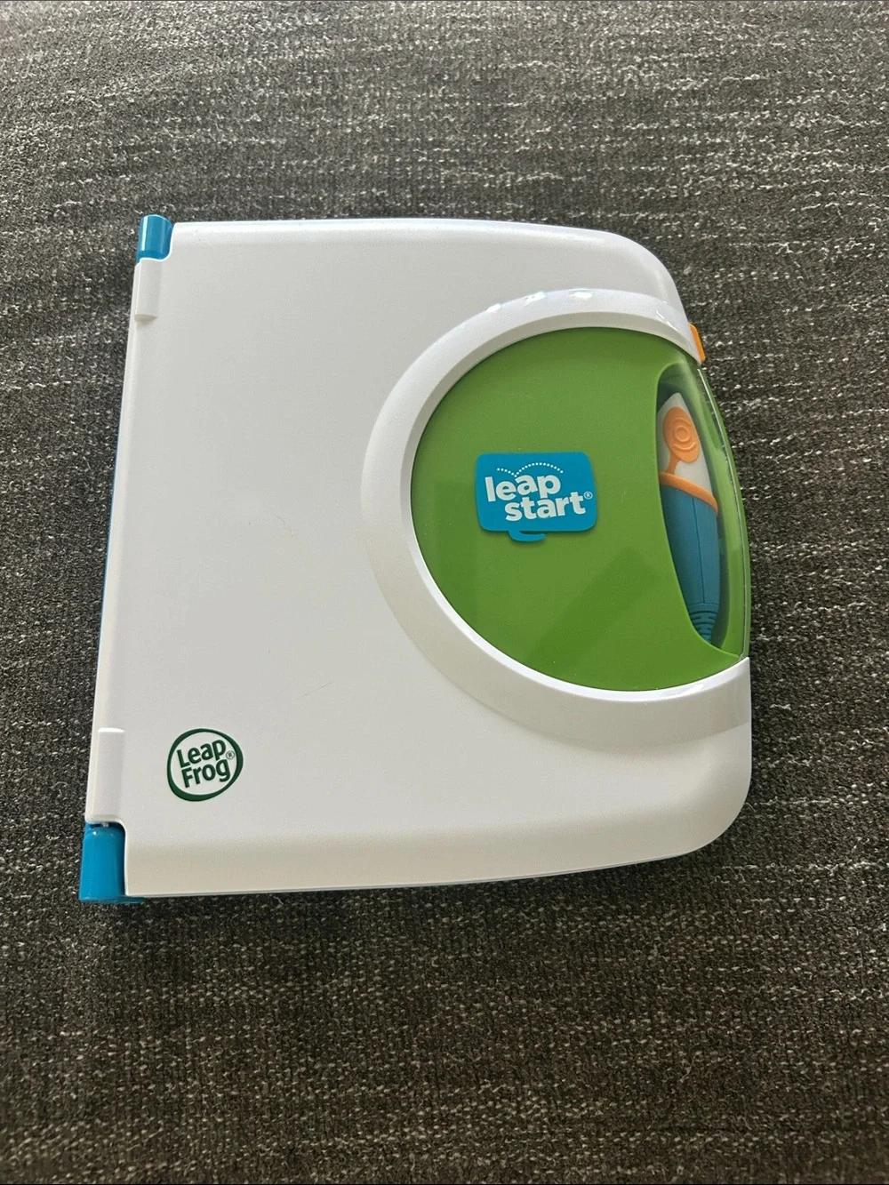 LeapFrog LeapStart Interactive Learning Book - White & Green